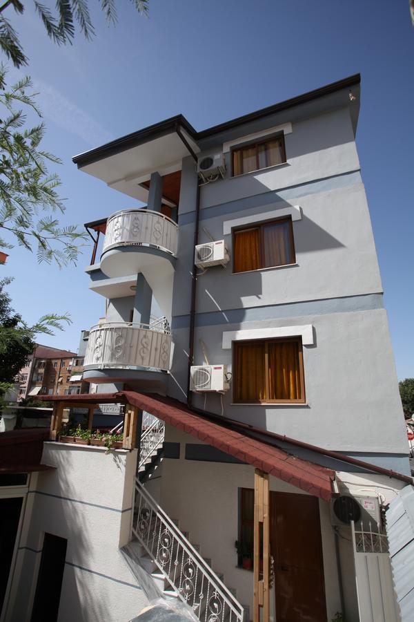 Alen Bar Hotel Tirana Exterior foto